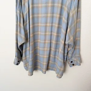 [Urban Outfitters] BDG Brendan Oversized Blue Flannel Plaid Shirt Size Medium M thumbnail 7