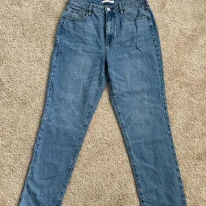 NWT Pacsun Women's Blue Mom Jeans thumbnail 1