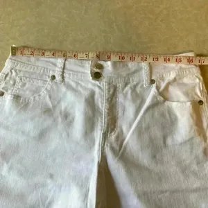 Code Bleu Women's White‎ Stretch Bermuda Shorts Size 12 White thumbnail 8