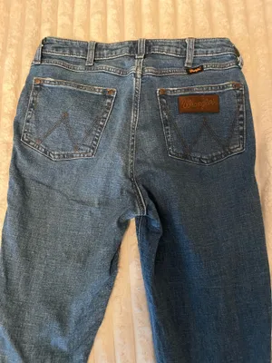 Wrangler Retro Flare Jeans thumbnail 3