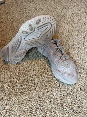 Adidas Women’s Shoes thumbnail 2