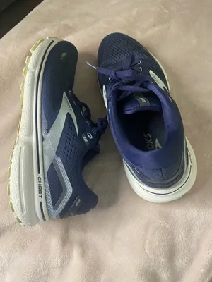 Brooks Ghost 15 Women's Size 9 Running Shoes thumbnail 5