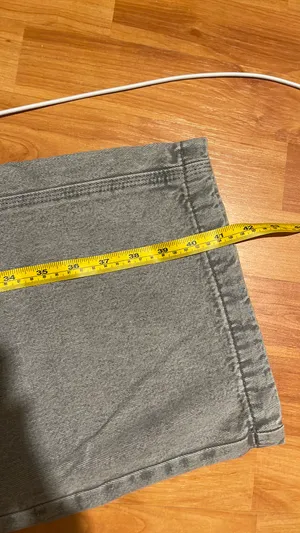 H&M Cargo Pants thumbnail 5