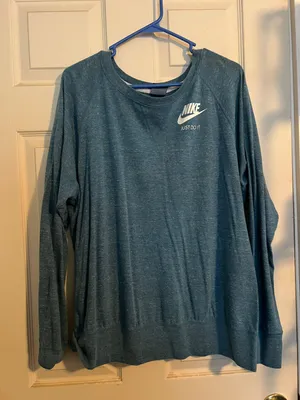 Long Sleeve thumbnail 1