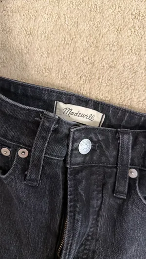 Madewell Jeans The Curvy Perfect Vintage Wide-Leg thumbnail 2