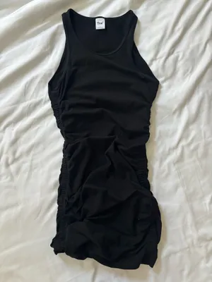 TNA Aritzia Bodycon Dress Malibu Ruched Black thumbnail 3