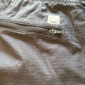 Vuori Charcoal Gray Ripstop Pant - size Large thumbnail 4