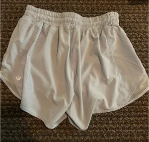 Light Blue Lululemon Shorts Hotty Hot 2.5" Low-Rise thumbnail 2