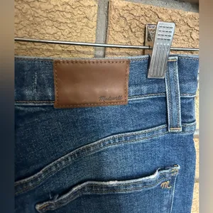Madewell The Momjean: Comfort Stretch Edition Distressed Size 25 thumbnail 5