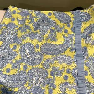 Lilly & Van Women's‎ Size Large Skirt - Blue Paisley Print with Pleated Trim thumbnail 6