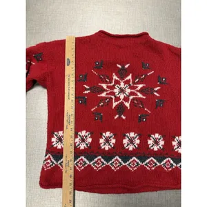 Vtg Best authentic Roll‎ Neck Wool Red Floral Sweater Star M True North Aran thumbnail 6