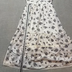 Hint of Blush Floral Midi Dress Small White Black Boho‎ Smocked Back Lace thumbnail 3