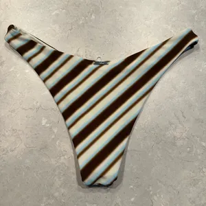 Princess Polly Edita brown and light blue diagonal striped cheeky bikini bottoms in a US 4 thumbnail 2