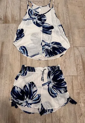 Gap White and Blue Tropical Floral Pajama Set Size XS thumbnail 1