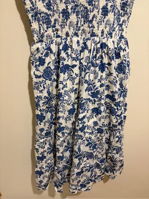 Quince Riviera Blue Heirloom Floral Cotton Poplin Smocked Tiered Midi Dress L thumbnail 14