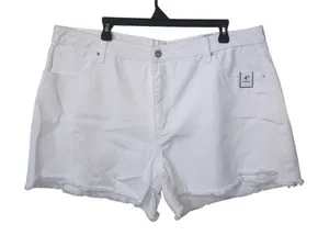 NWT Time and Tru Pure White Denim Women's Jeans Shorts Fringe 4” Inseam thumbnail 1