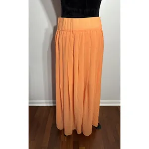 Maeve Anthropologie OrangePleated Maxi Skirt SizeMedium Elastic Waist Side Slits thumbnail 2
