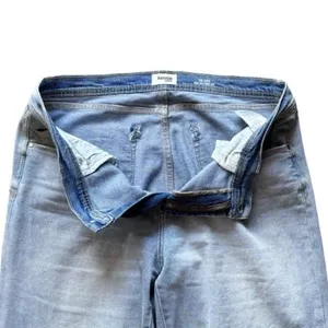 Kensie High Rise Wide Leg Light Wash Blue Stretch 5-Pocket Frayed Hem Jeans 14 thumbnail 3