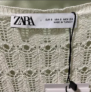 ZARA NWT Pointelle Knit V-Neck Jumpsuit Women’s Size Small thumbnail 3
