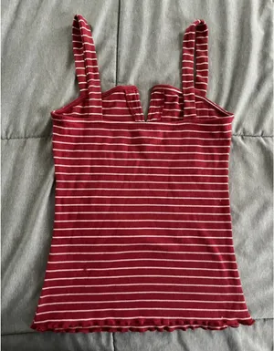 Aero soft tank top  thumbnail 3