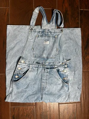 Levi’s Light Wash Denim Jeans Overalls Apron Front Tie Wide Leg Size Medium thumbnail 2