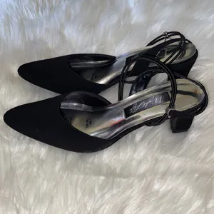 NightLife Black Heels Size 8 thumbnail 2