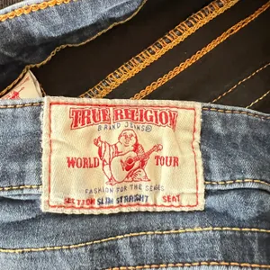 870 | True Religion‎ World Tour Slim Straight Contour Dark Wash Jeans Womens 30 thumbnail 5