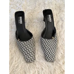 Leslie Fay Black and White Woven Mules Heels‎ Square Toe Retro 9 thumbnail 2
