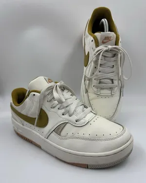 Nike Gamma Force DX9176-105 Sneakers Women's Sail Bronzine Lifestyle Shoes Us 10 thumbnail 1
