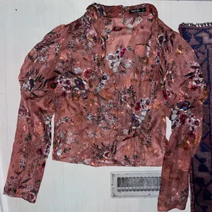 Nasty Gal floral tie blouse thumbnail 8