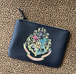 Harry Potter Hogwarts Zip Pouch thumbnail 1