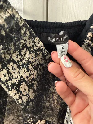 Urban Outfitters Black and Cream Floral Puff Sleeve Mini Dress NWT thumbnail 2