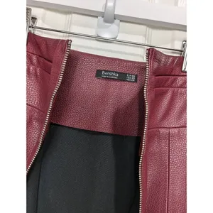 Bershka burgundy zippered leather skirt size xs thumbnail 3