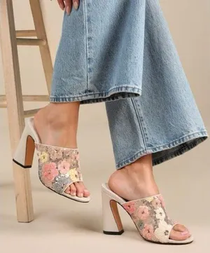 NWOB Lulus Callixta Pink Bone Floral Sequin Slide Heels – Size 8.5 thumbnail 1