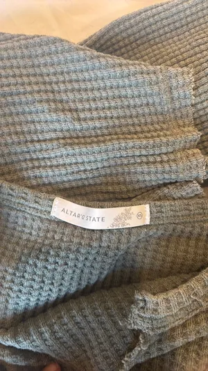 Altar'd State Top Long Sleeve Green thumbnail 2