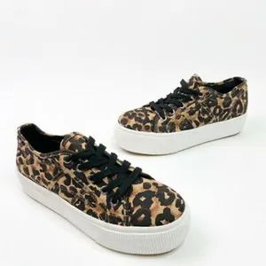 NEW Emmi Platform Lace Up Sneaker 8.5 Animal Print thumbnail 2
