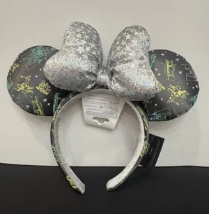 Disney Mickey Ears  thumbnail 1