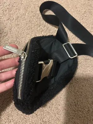 lululemon athletica Black Sherpa Belt Bag thumbnail 4