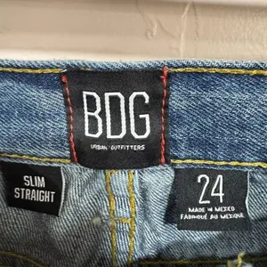 BDG Urban Outfitters Slim Straight Size 24 thumbnail 3