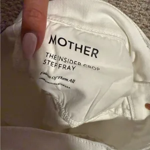 MOTHER Jeans Hustler Ankle Fray White Fairest of Them All- Size 32 thumbnail 9