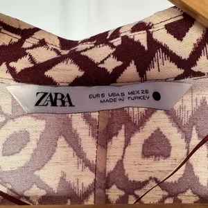 Zara Printed Long Sleeve Wrap Blouse in‎ Red Cream Size Small thumbnail 10