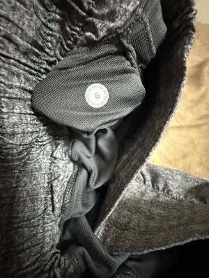 Lululemon Hotty Hot Shorts  thumbnail 3
