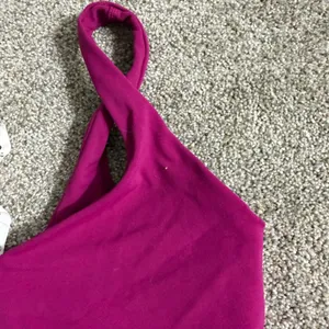Lululemon Align Tank Top in Magenta Purple Size 6 Athleisure Buttery Soft Crop thumbnail 5