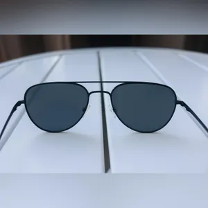 Quay Black Aviator Sunglasses thumbnail 2