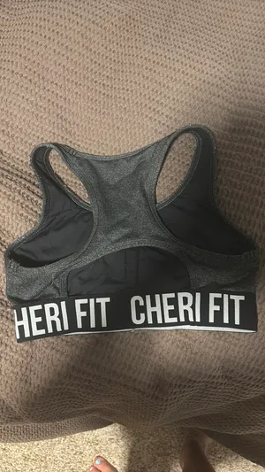 black sports bra Size XS thumbnail 2