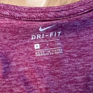 Nike Dri-Fit Top thumbnail 3