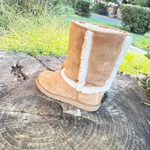 New Womens UGG Carter Chestnut Snow Winter Rain Sheepskin women Boots size 6 thumbnail 2