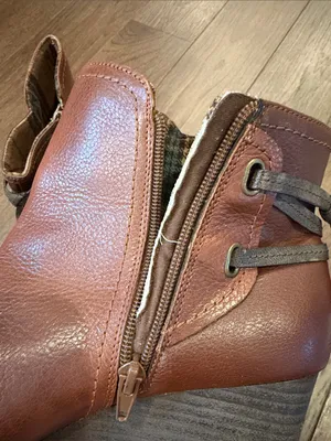 Cobb Hill By Rockport Shoes Lucinda Back Tie Ankle Booties Size 9 - C1-064 thumbnail 8