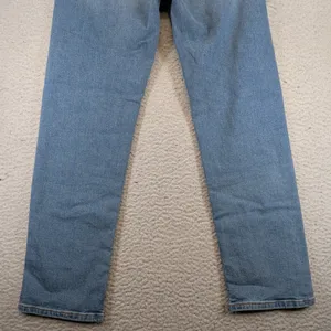 Levis Wedgie Straight High Rise Button Fly Blue Denim Jeans 28x28 34964-0263 thumbnail 10