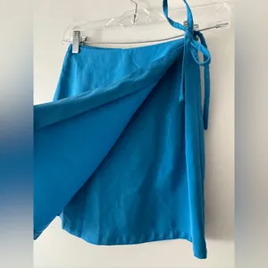 Superdown Revolve Jasper Wrap Skirt Aqua‎ Blue thumbnail 4